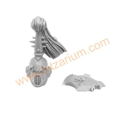 Tête 09  Tourmenteurs