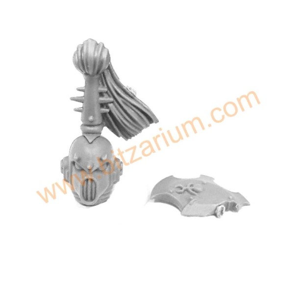 Tête 09  - Tourmenteurs